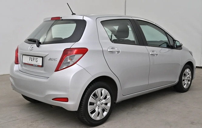 Toyota Yaris cena 34800 przebieg: 103000, rok produkcji 2014 z Poznań małe 301